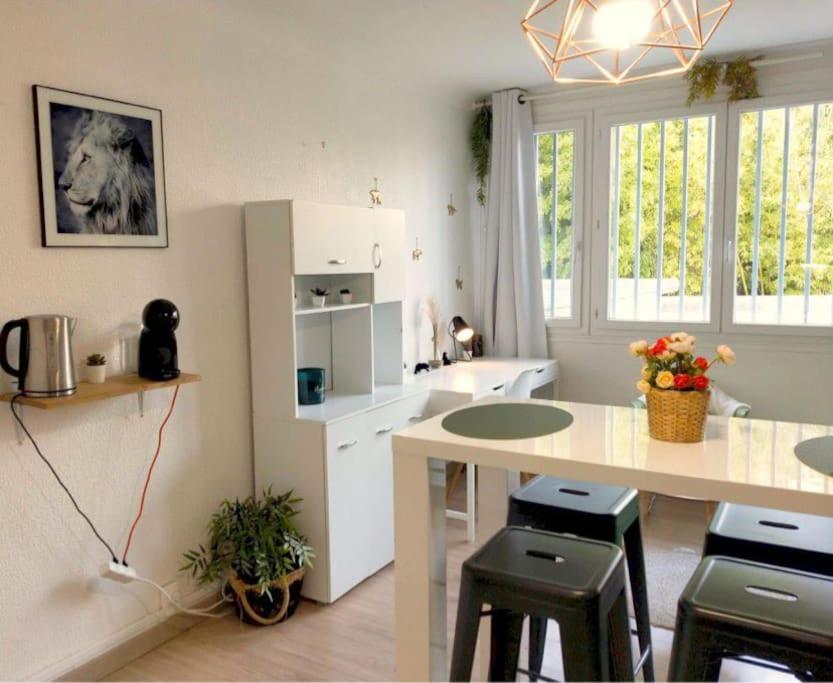 Studio Proche Centre Wifi Parking Apartment Montpellier Exterior photo